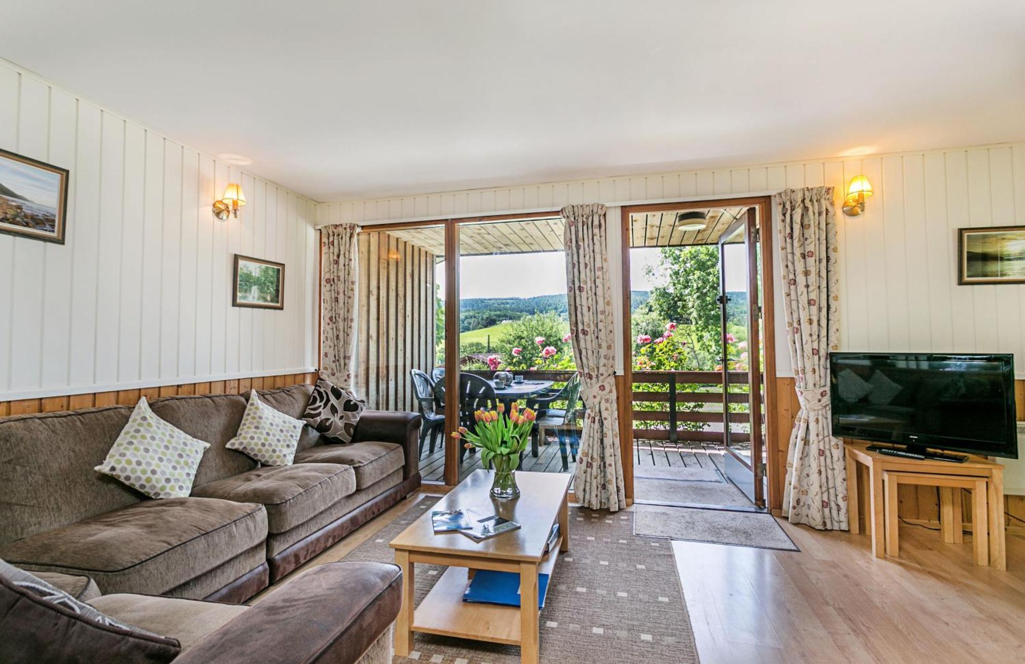 Laburnum Lodge Sleeps 6 Wheelchair Access Minehead Exterior photo